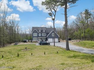 116 Red Bud Ln, Kunkletown, PA 18058