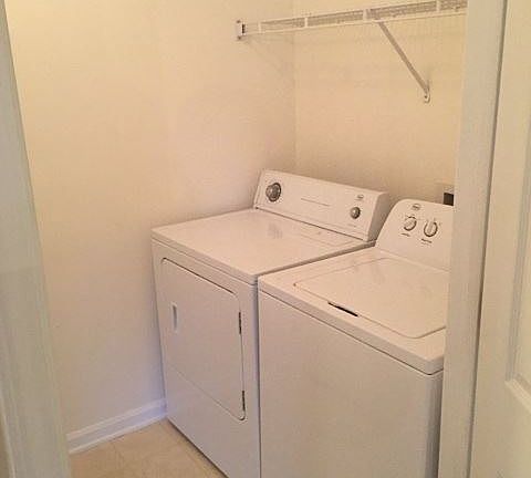 5th image of 5000 Lawndale Dr Unit L