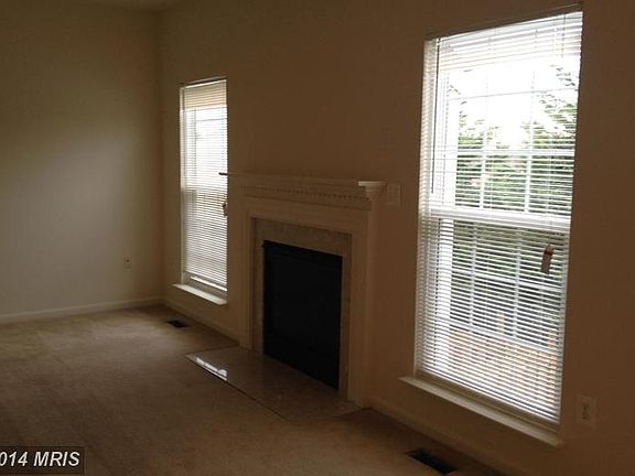 5th image of 2130 Blue Spruce Dr