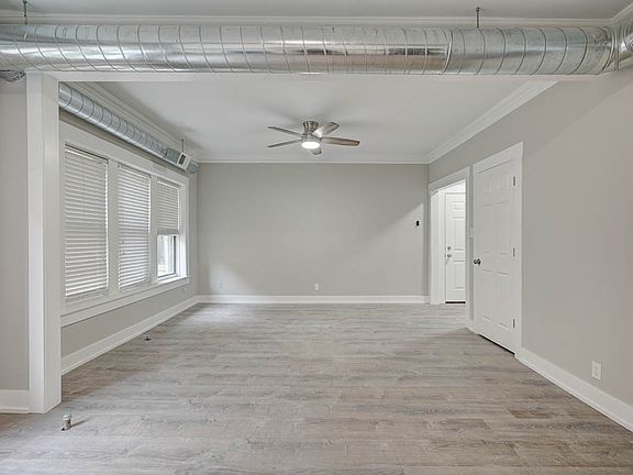 4th image of 6519 N Newgard Ave #1B