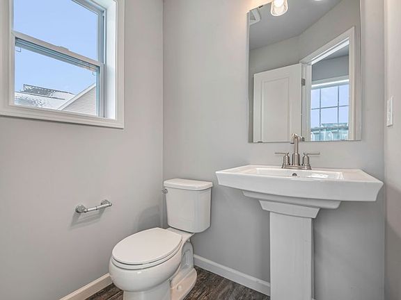 4th image of 8717 Cobble Dr