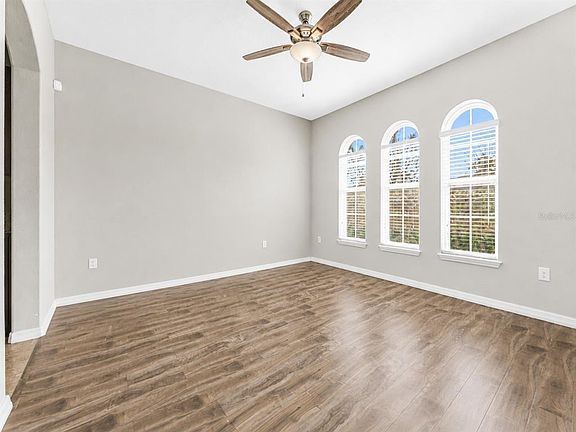 5th image of 1889 Rustic Falls Dr