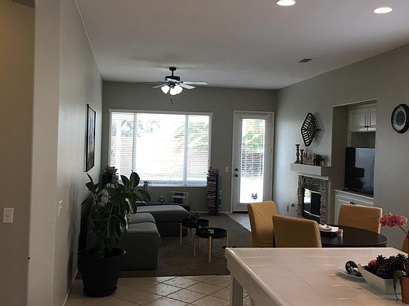 5th image of 27401 Stanford Dr