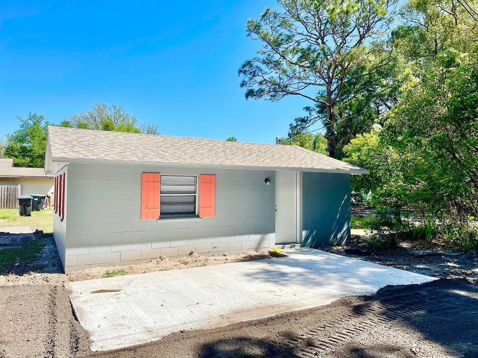 7804 Empire Ave — Photo 1