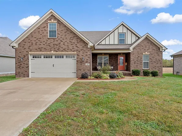 737 Heritage Preserve Ln, Bowling Green, KY 42104