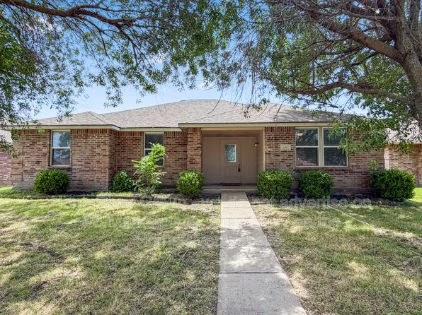 3013 Meadow Bluff Dr, Wylie, TX 75098