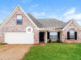 50 Clear Spring Dr, Oakland, TN 38060
