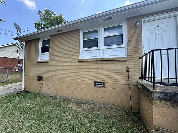 2nd image of 3224 Spears Rd
