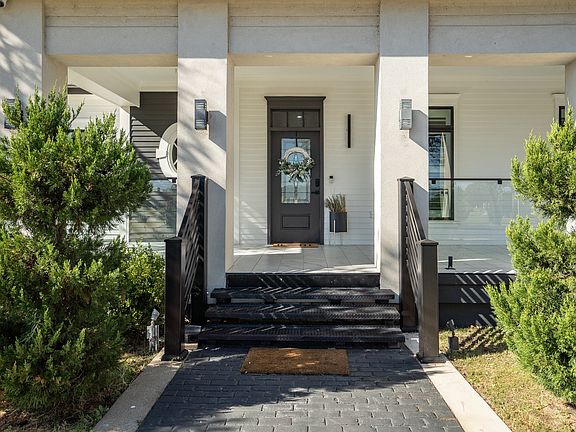 5th image of 110 Quiet Hill Cir