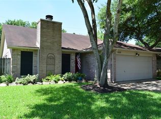 16614 Red Gully Dr, Sugar Land, TX 77498
