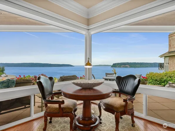 7305 Soundview Drive #701, Gig Harbor, WA 98335