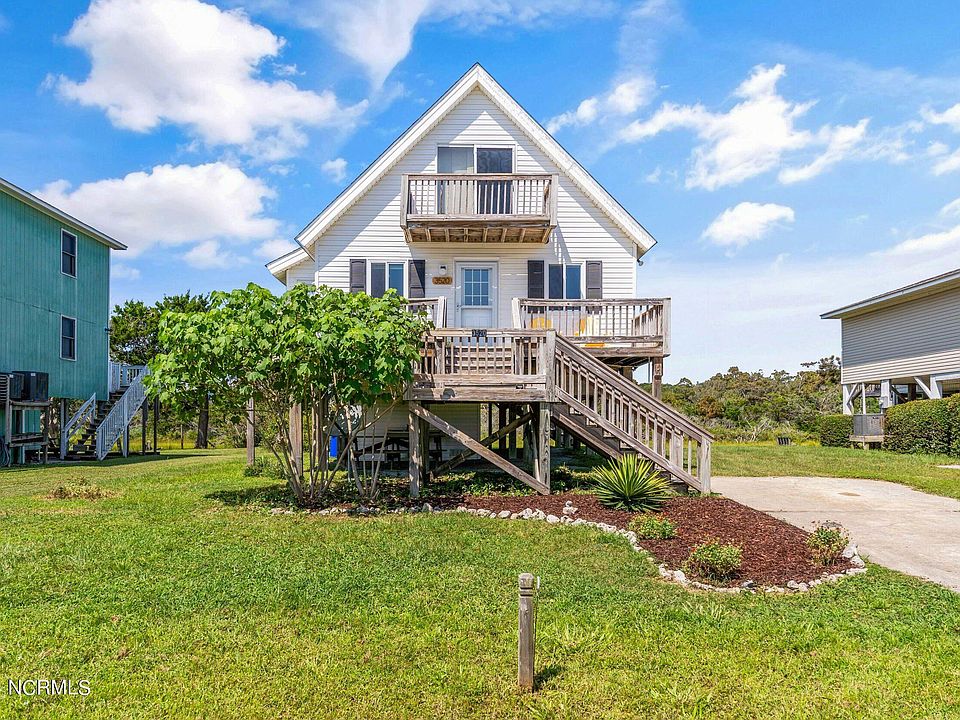 1st image of 3520 E Pelican Drive