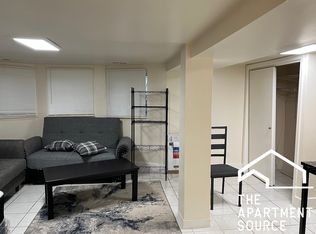4354 W Roscoe St, Chicago, IL