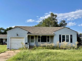 1726 E Garriott Rd, Enid, OK 73701