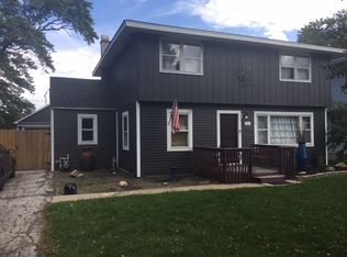 6948 W 95th Pl, Oak Lawn, IL