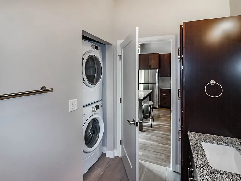 RoCo Apartments — Photo 4