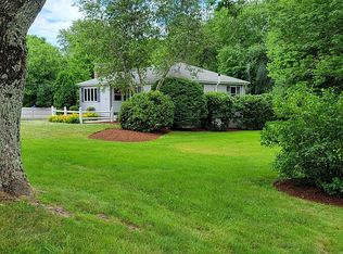 52 West St, Foxboro, MA 02035