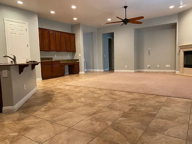 8225 Broad Peak Dr — Photo 18