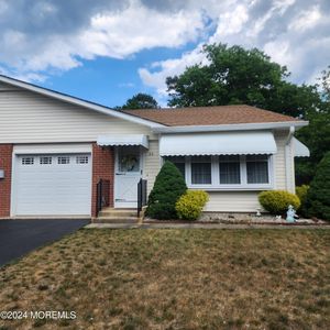 8 Conestoga Drive UNIT B, Manchester Township, NJ, 08759