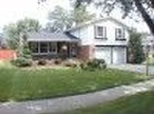 10527 S Stowe Ct, Palos Hills, IL