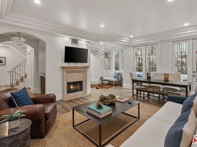 1311 Centinela Ave APT 3, Santa Monica, CA, 90404