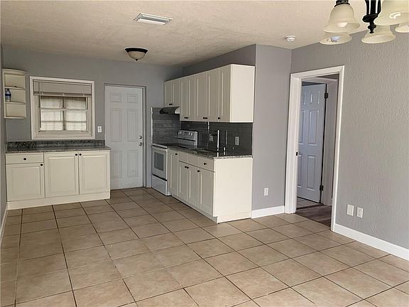 3rd image of 1800 48th Ave