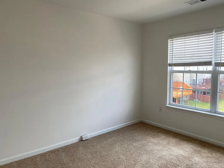 13237 Rolling Plains Ct — Photo 11