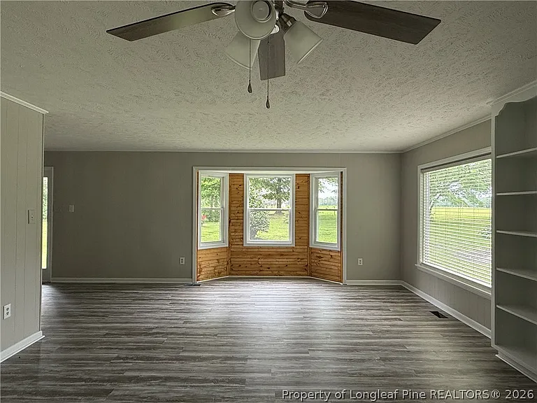 1057 Andrews Rd — Photo 6