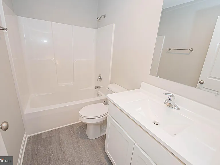 242 Morgans Ct — Photo 57