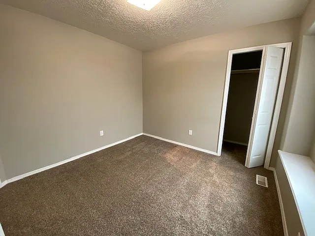 16653 New Colony Ave — Photo 9