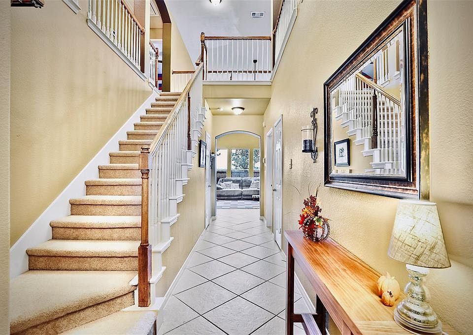 1st image of 1437 Realoaks Dr