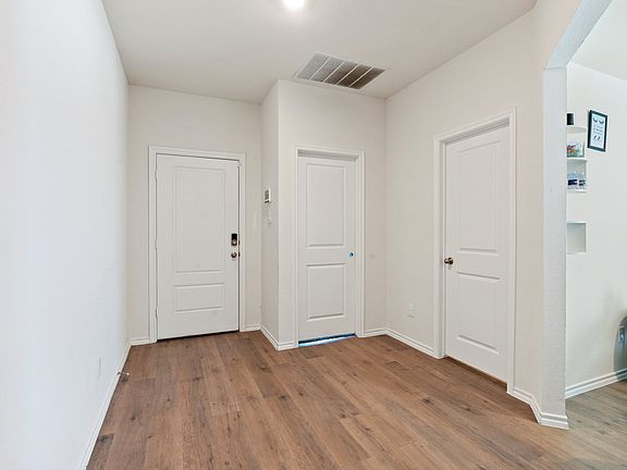 4th image of 6546 Sand Dune Way
