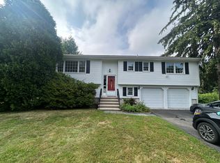 3 Phillene Dr, Norwalk, CT 06851
