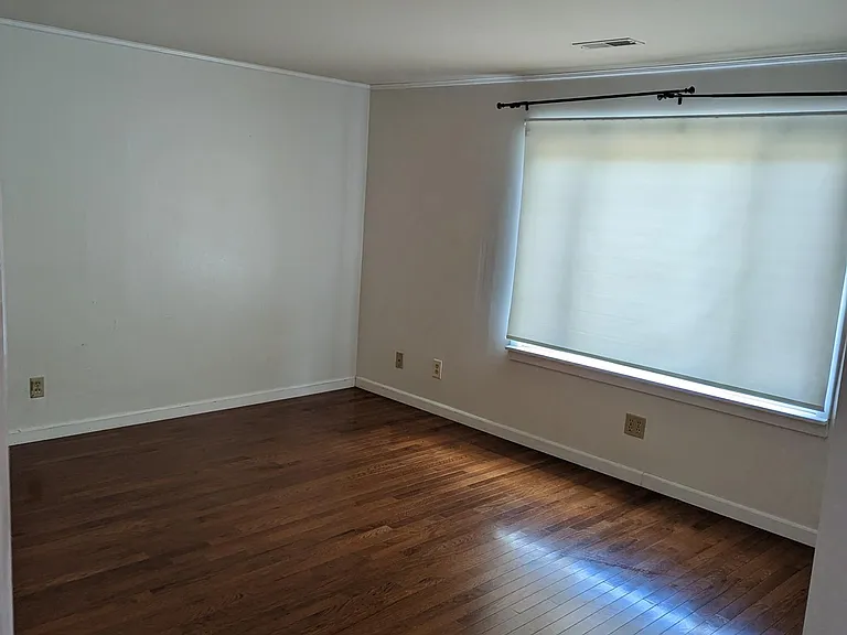 2395 S Lakeshore Dr — Photo 17