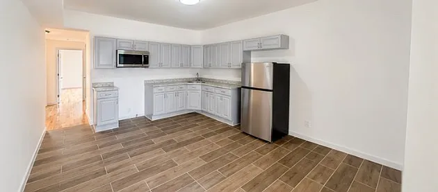 110 Goodwin Ave #2 — Photo 3