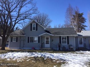 635 Main St, Badger, MN --