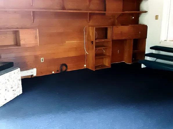 186-18 Cambridge Road image 7 of 12