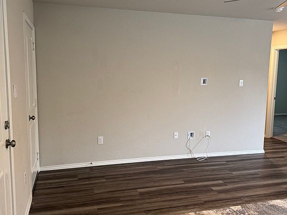4th image of 306 PRADERA CV