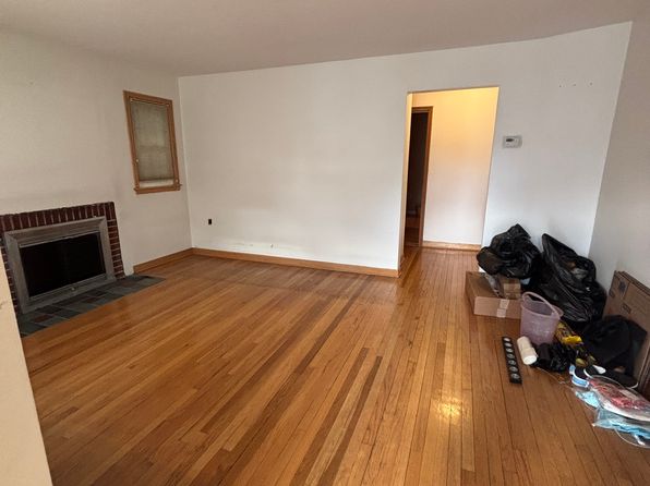 (undisclosed Address)