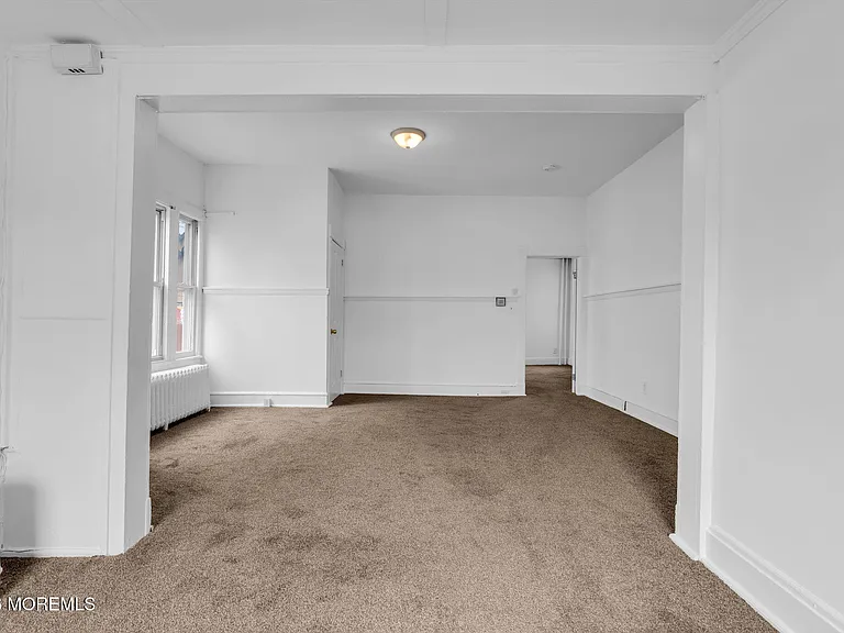 805 6th Ave #1 — Photo 5