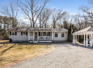 20 Scott Rd, East Lyme, CT 06333