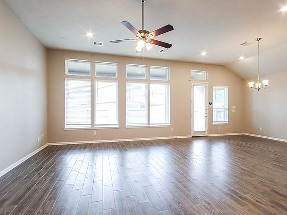3rd image of 5839 Rivergrove Park Dr