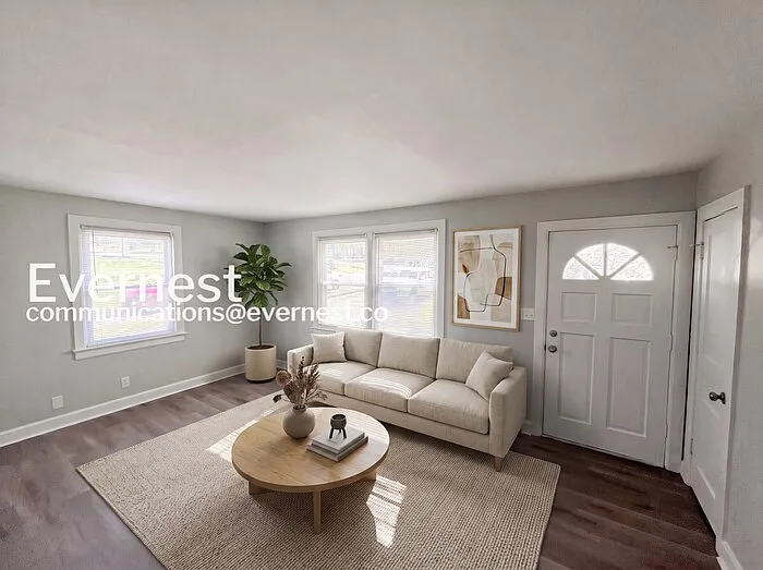 149 Dellway Dr — Photo 3