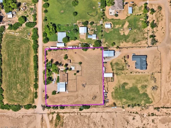 2710 Mateuse St, Moapa Valley, NV 89021