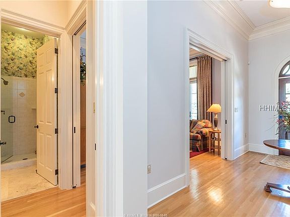 4th image of 126 S Shore Dr #126