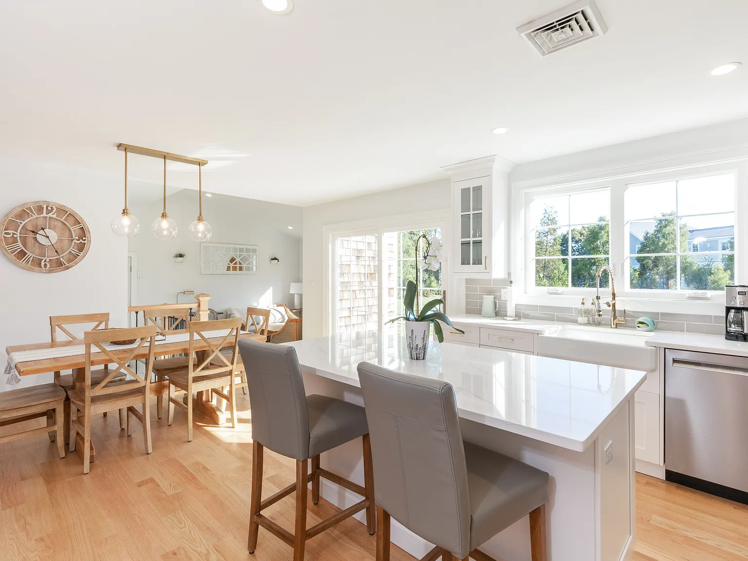 Newly Renovated Southampton Village Beauty — Photo 3