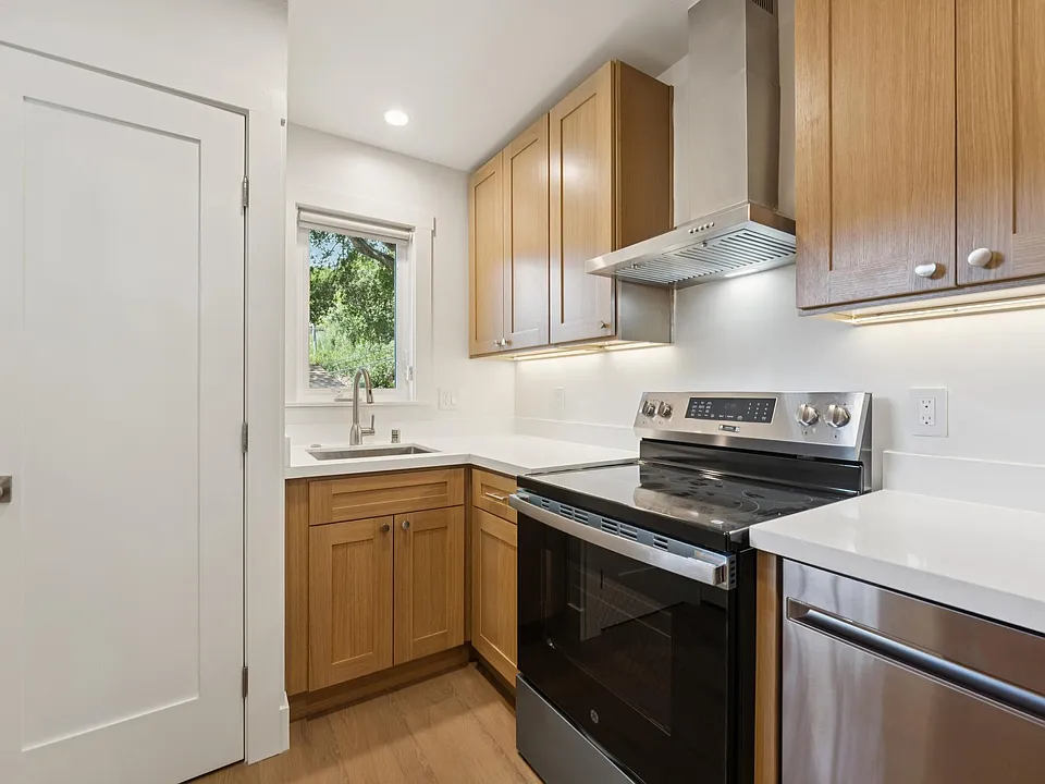 161 Bolinas Rd #C