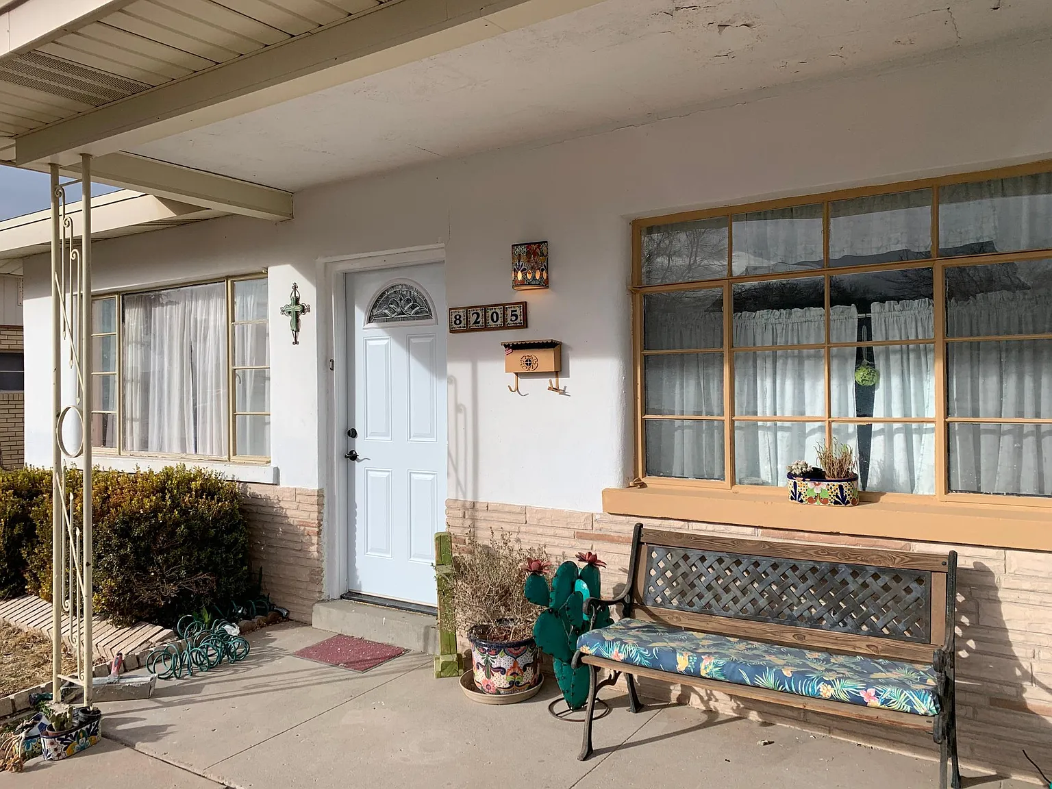 8205 Wh Burges Dr — Photo 1