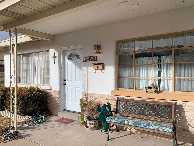 8205 Wh Burges Dr #1 — Photo 1