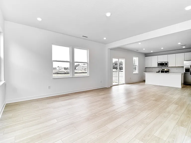 8603 Georgina St — Photo 10